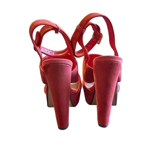 Steve Madden Dezzzy Suede Platform Open Toe Sandal‎ Color Red Orange Size 7.5 - Picture 4 of 9